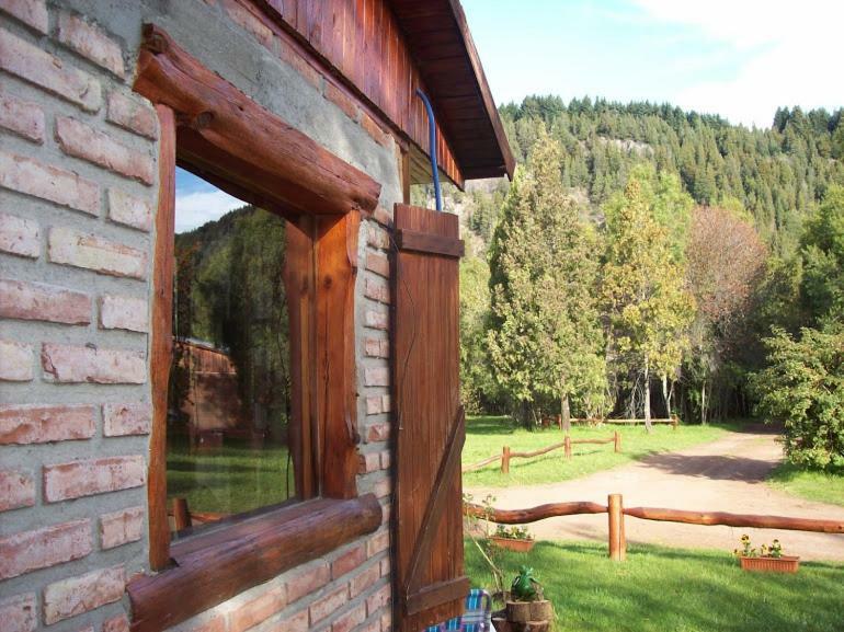 Cabanas Auquin Lemu Lago Puelo Exterior photo