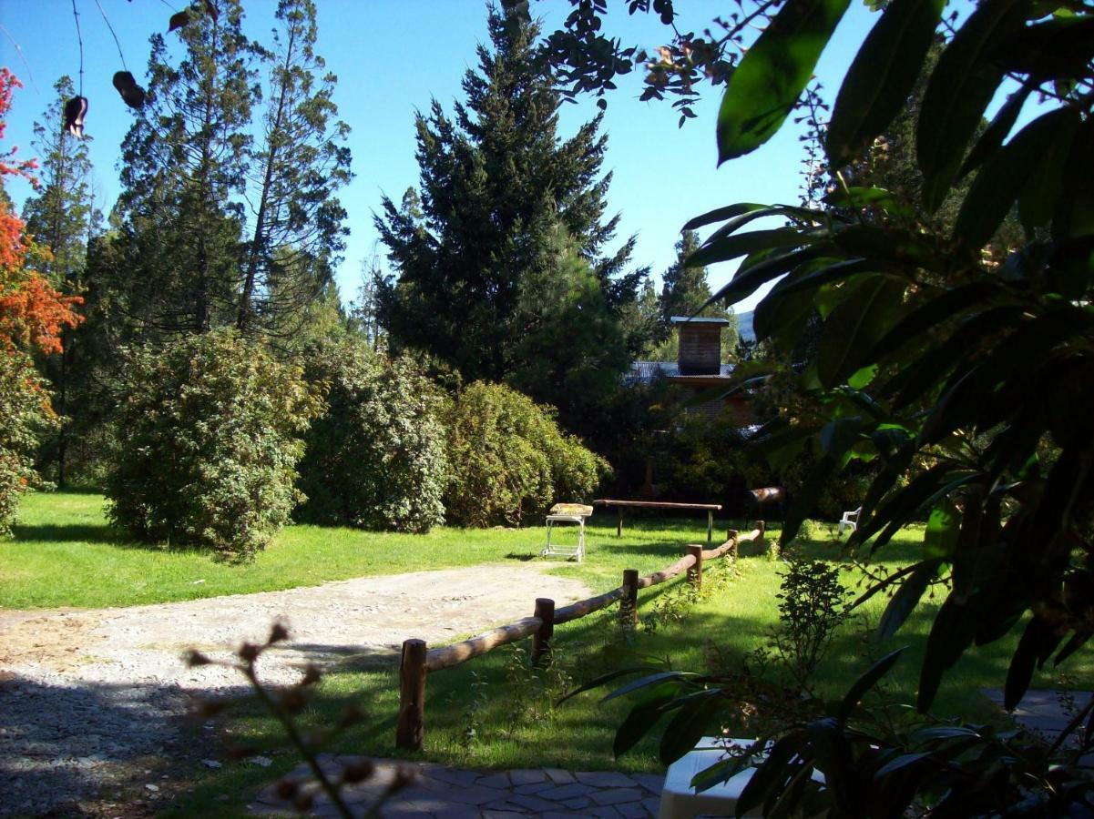 Cabanas Auquin Lemu Lago Puelo Exterior photo